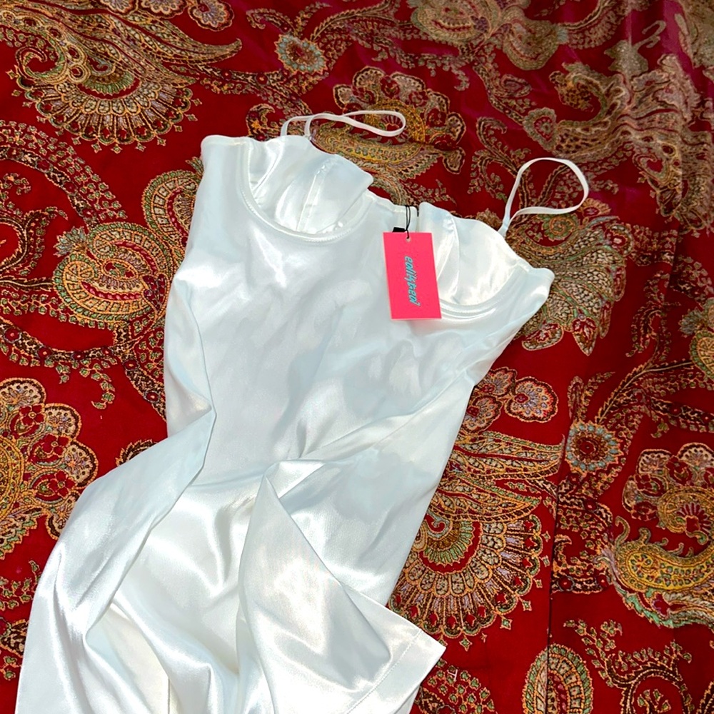 EDITKED White Satin Vintage-Lingerie Mini-Dress